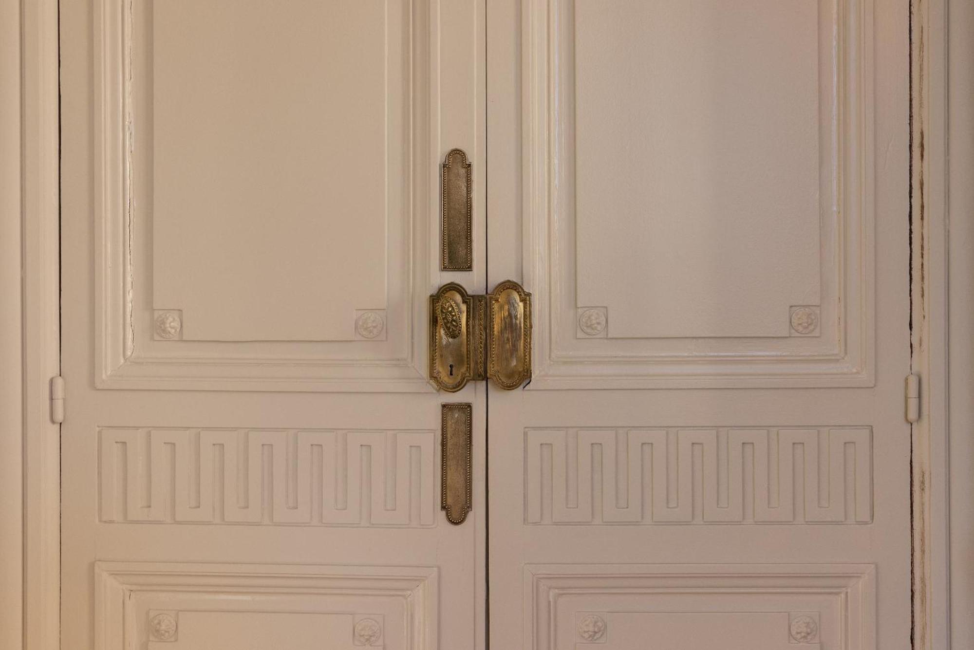 La Maison Blanche - Apparthotels De Charme Chic & Cosy A 350M Du Coeur De Ville De Limoges - Acces Autonome Экстерьер фото